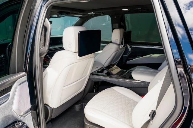 2025 Cadillac Escalade V-Series