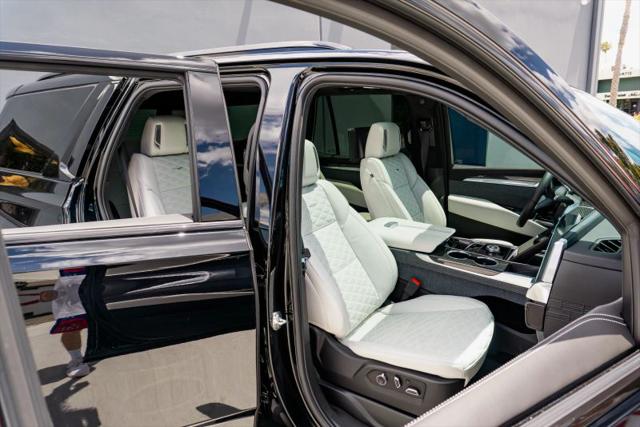 2025 Cadillac Escalade V-Series