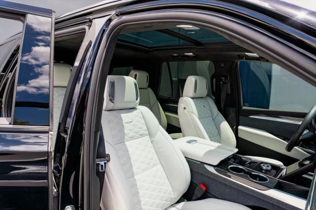 2025 Cadillac Escalade V-Series