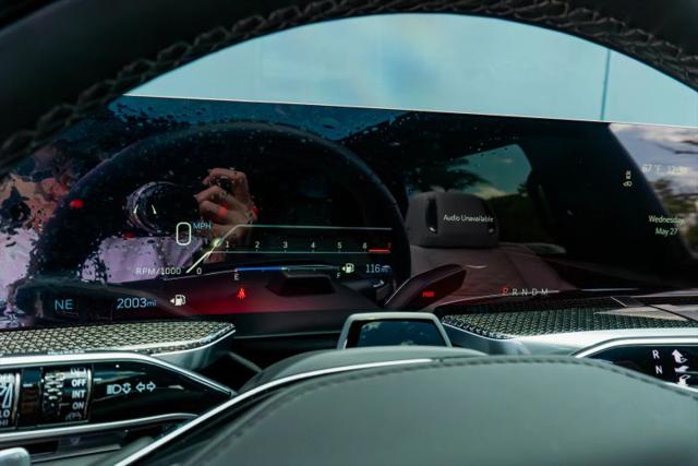 2025 Cadillac Escalade V-Series