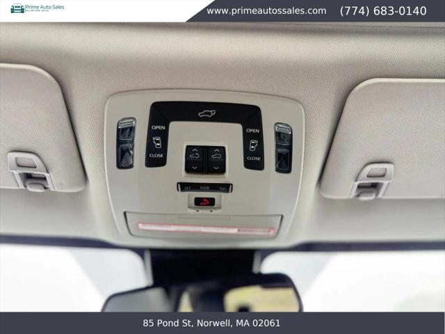 2022 Toyota Sienna XLE