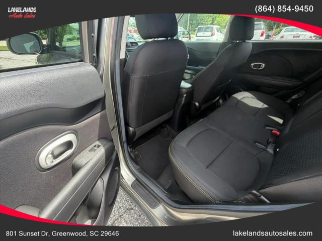 2016 Kia Soul +