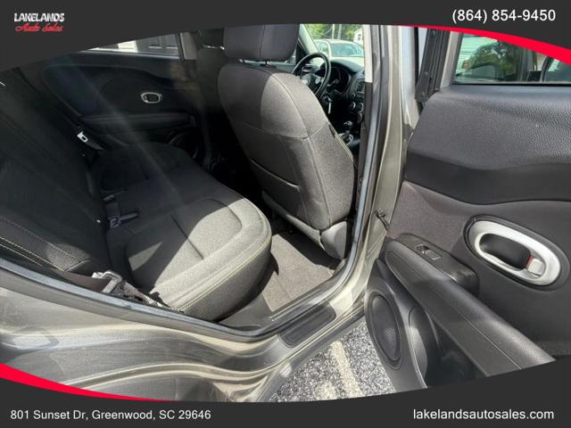 2016 Kia Soul +