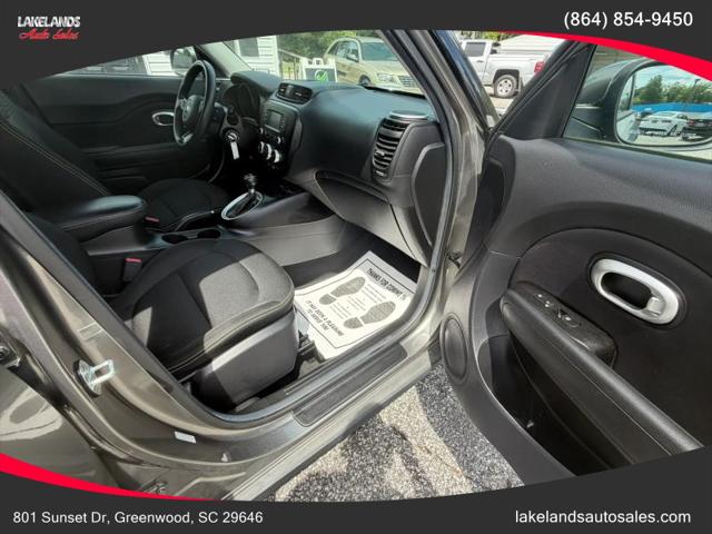 2016 Kia Soul +
