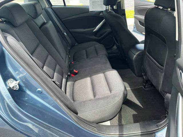 2016 Mazda Mazda6 i Sport