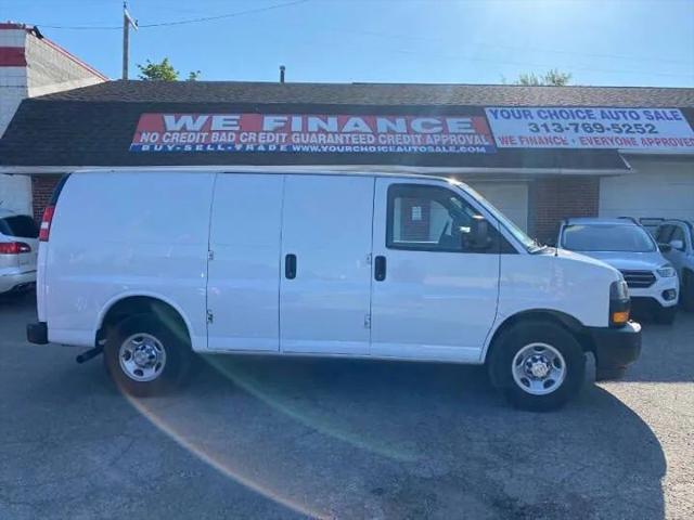 2019 Chevrolet Express Work Van
