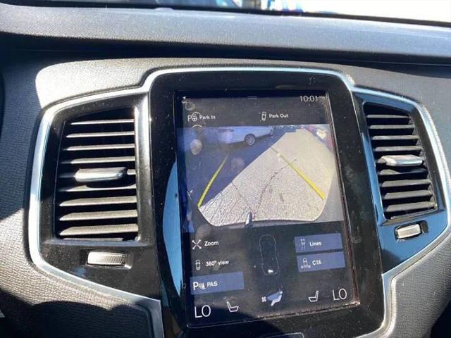 2017 Volvo XC90 T6 Momentum