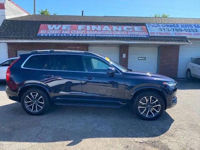 2017 Volvo XC90 T6 Momentum