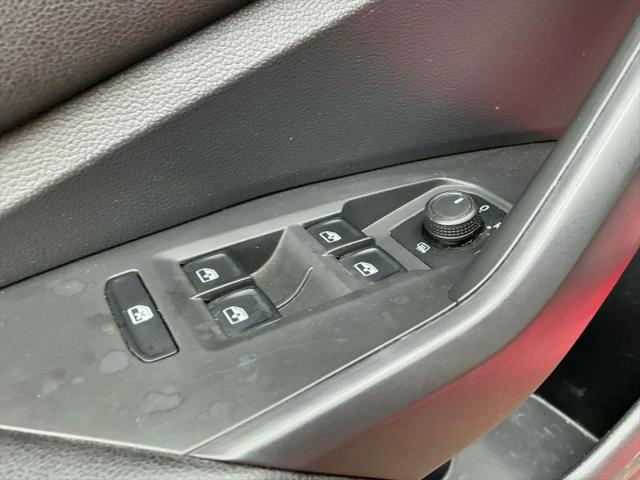 2019 Volkswagen Jetta 1.4T R-Line