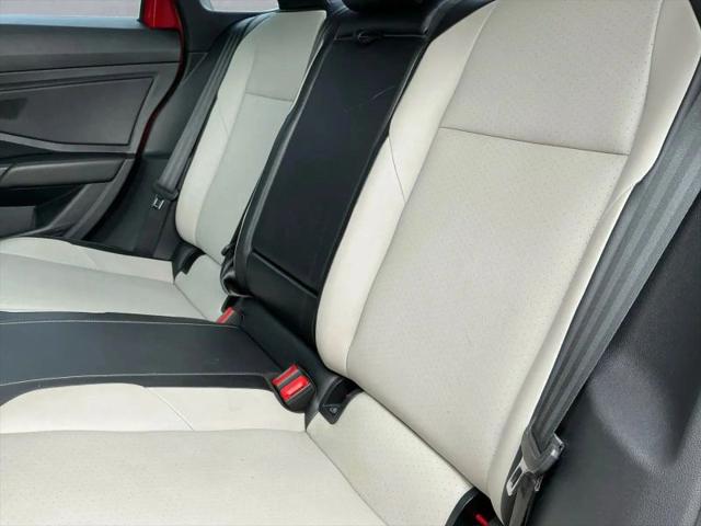 2019 Volkswagen Jetta 1.4T R-Line