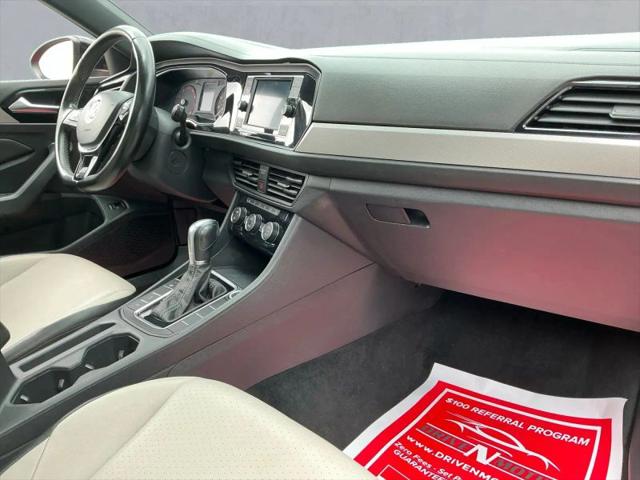 2019 Volkswagen Jetta 1.4T R-Line