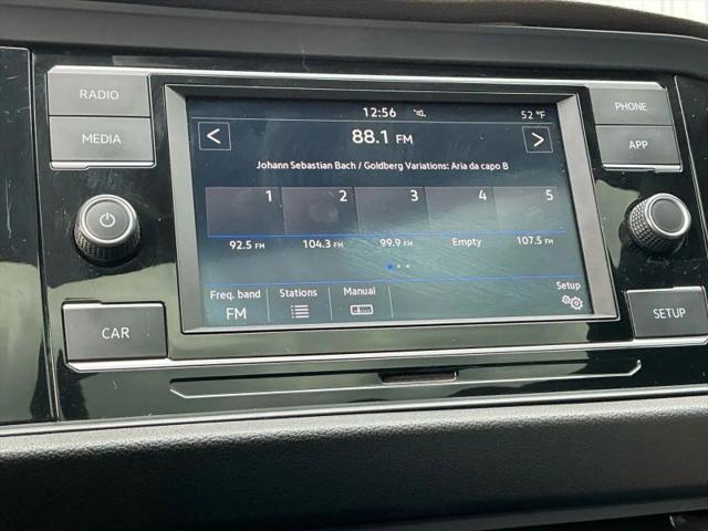 2019 Volkswagen Jetta 1.4T R-Line