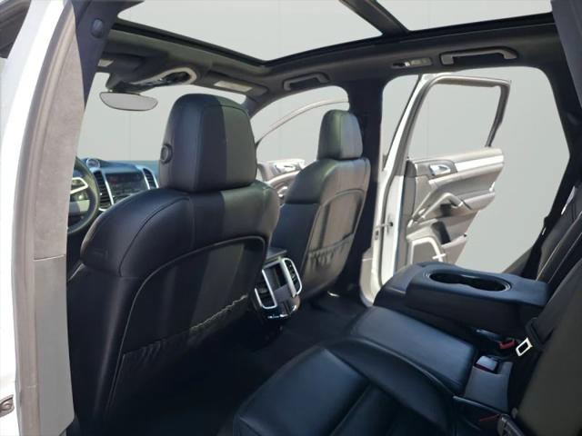 2015 Porsche Cayenne Turbo