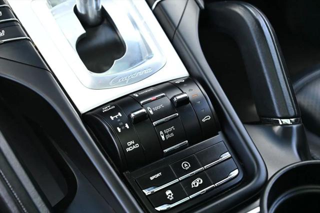 2016 Porsche Cayenne GTS