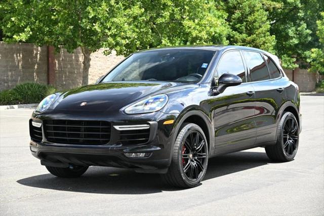 2015 Porsche Cayenne Turbo