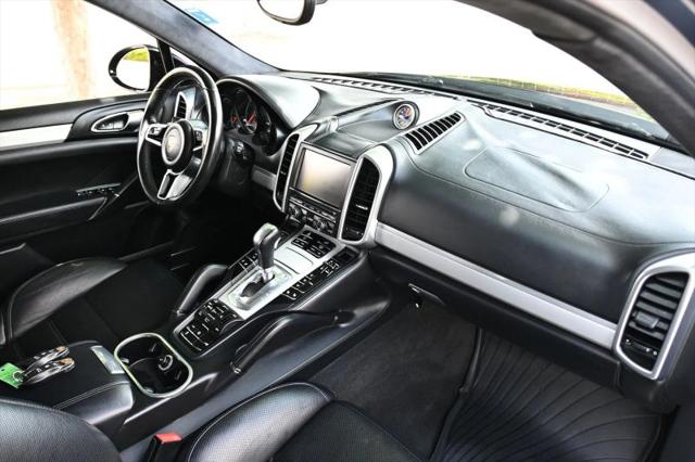 2015 Porsche Cayenne Turbo