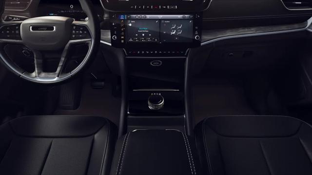 2026 Jeep Grand Cherokee L Altitude 4x4