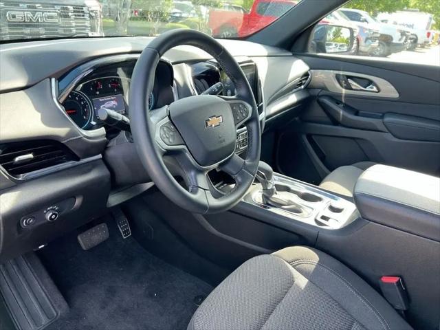 2023 Chevrolet Traverse FWD LT Cloth