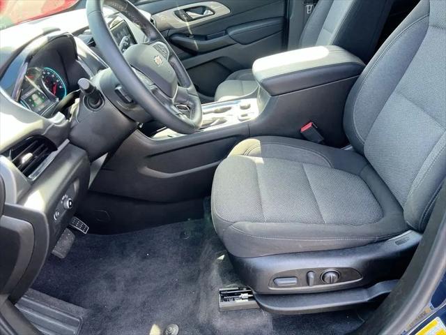 2023 Chevrolet Traverse FWD LT Cloth