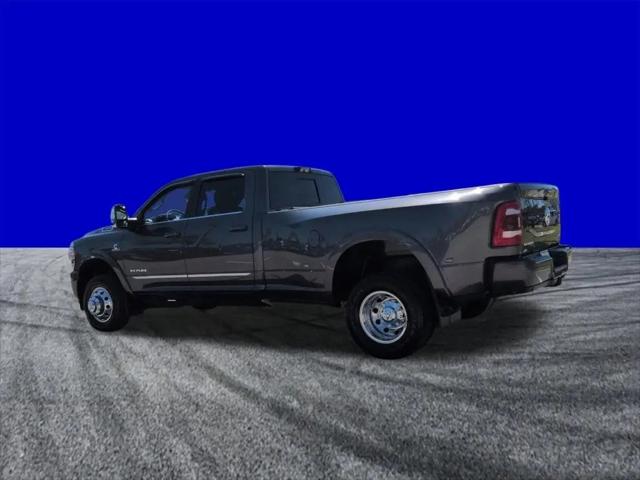 2024 Ram 3500 Limited Crew Cab 4x4 8' Box