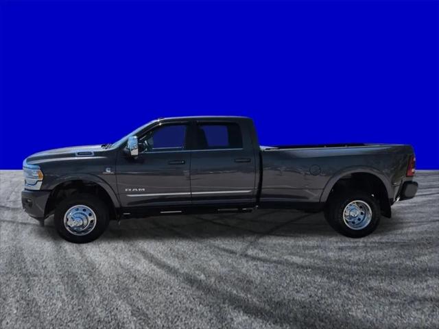 2024 Ram 3500 Limited Crew Cab 4x4 8' Box