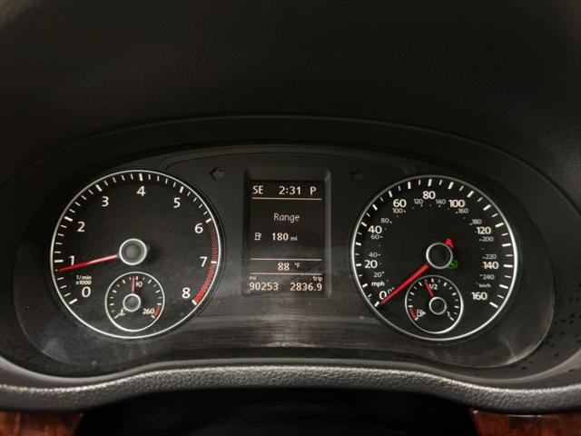 2013 Volkswagen Passat 2.5L SEL Premium