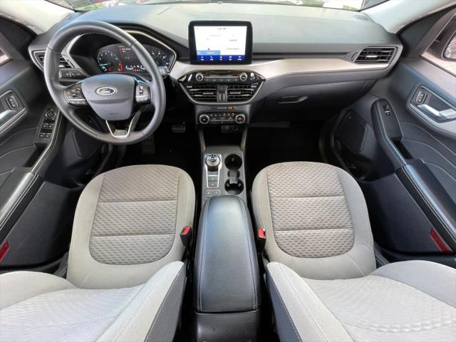 2021 Ford Escape SE