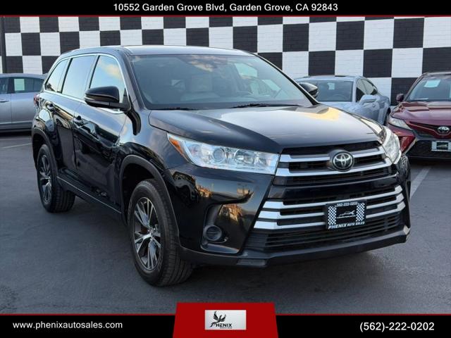 2018 Toyota Highlander LE for sale in Garden Grove, CA