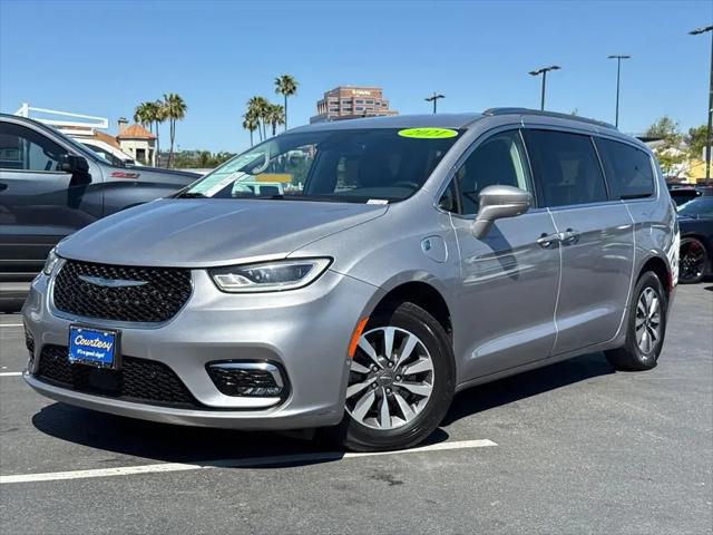 2021 Chrysler Pacifica Hybrid Touring L