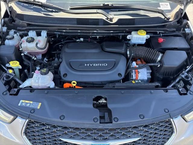 2021 Chrysler Pacifica Hybrid Touring L