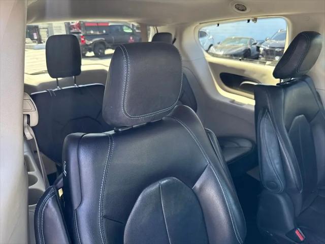 2021 Chrysler Pacifica Hybrid Touring L