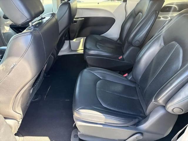 2021 Chrysler Pacifica Hybrid Touring L