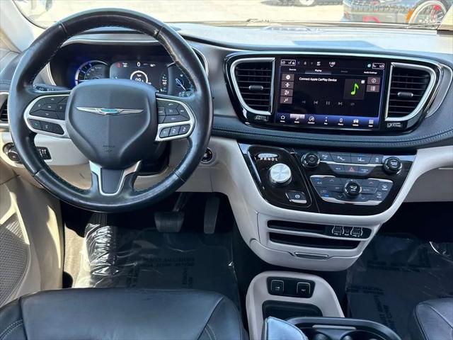 2021 Chrysler Pacifica Hybrid Touring L