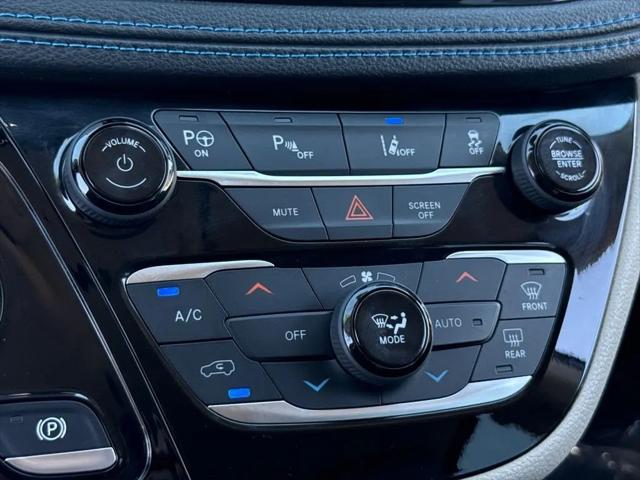 2021 Chrysler Pacifica Hybrid Touring L
