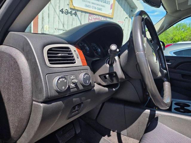 2013 Chevrolet Suburban LS