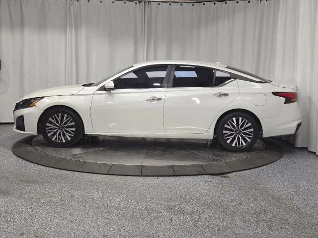 2023 Nissan Altima SV FWD