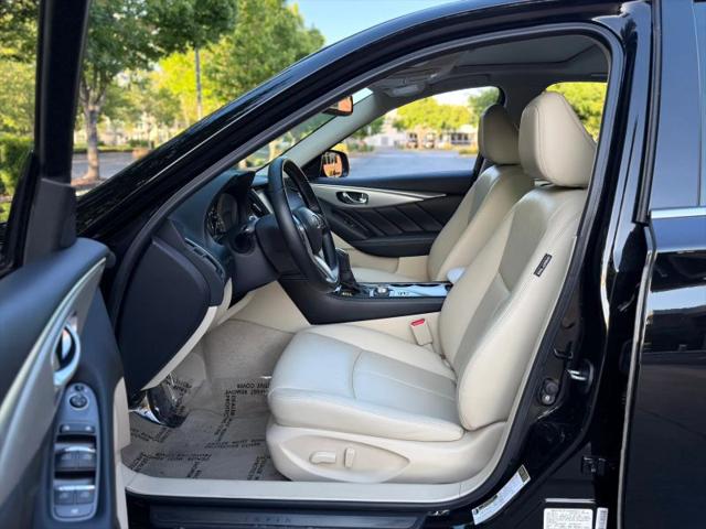 2020 INFINITI Q50 LUXE