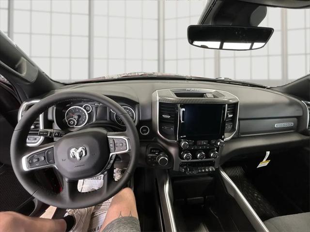 2026 Ram 1500 Big Horn Crew Cab 4x4 5'7" Box
