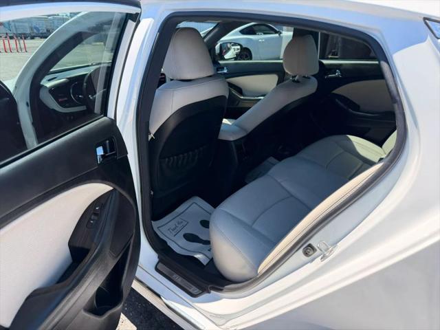 2013 Kia Optima SX