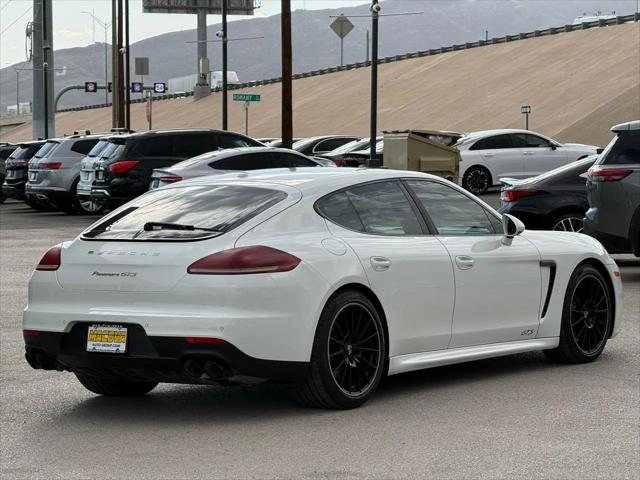 2015 Porsche Panamera GTS