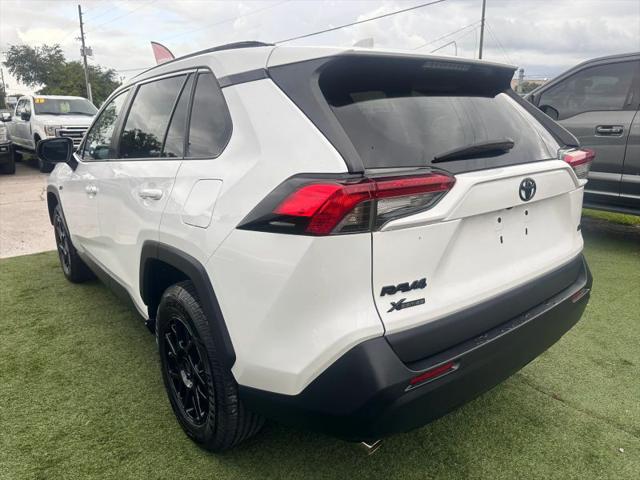 2021 Toyota RAV4 LE