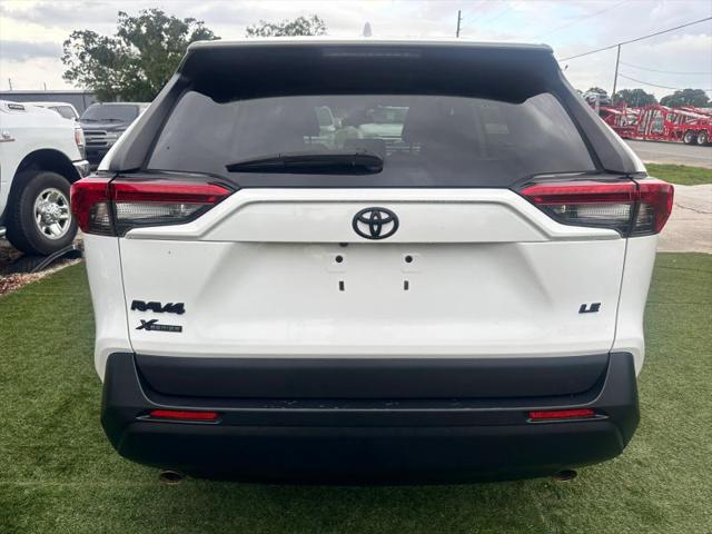 2021 Toyota RAV4 LE
