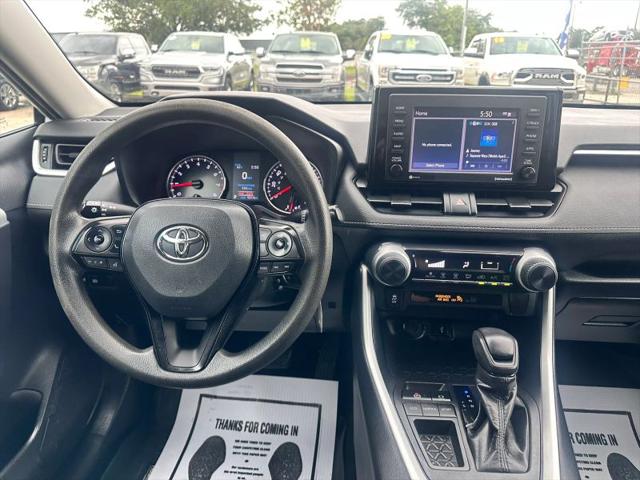 2021 Toyota RAV4 LE