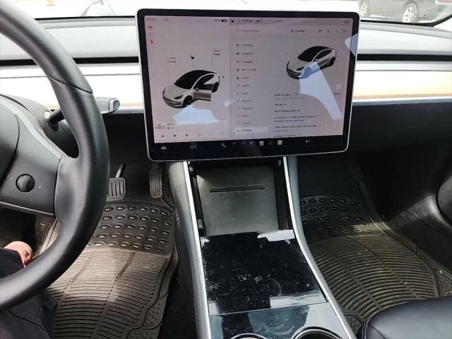 2020 Tesla Model 3 Standard Range Plus Rear-Wheel Drive