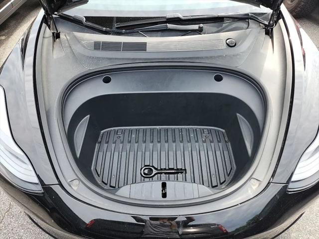 2021 Tesla Model 3 Standard Range Plus Rear-Wheel Drive