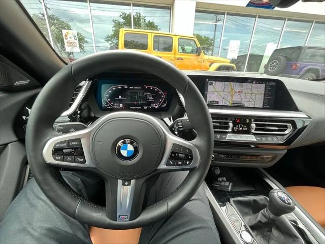 2025 BMW Z4 M40i