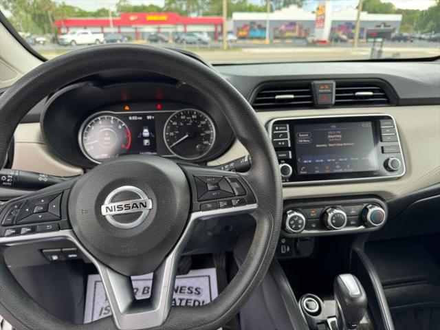 2021 Nissan Versa SV Xtronic CVT