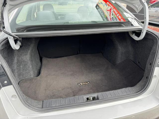 2021 Nissan Versa SV Xtronic CVT