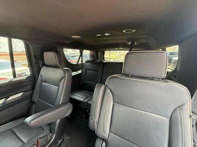 2023 Chevrolet Suburban 4WD Premier