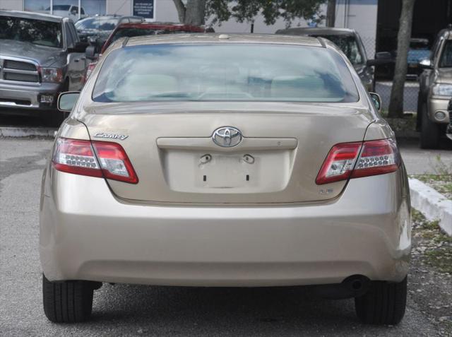2011 Toyota Camry LE